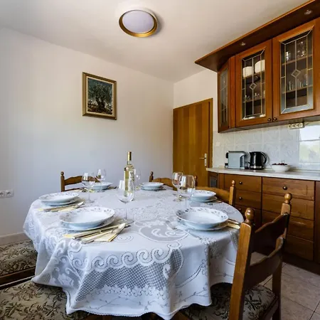 Ferienhaus Marijana